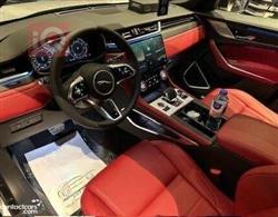 جاگوار F-Pace